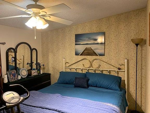 4th image of 3064 Cross Creek Ct #236