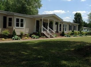 3536 Broughton Rd, Zebulon, NC 27597