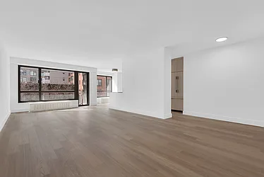 501 East 87th Street, #5C
