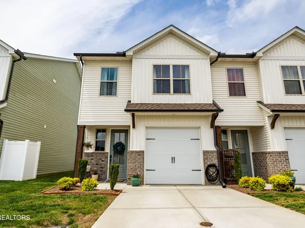 305 Harper Village Way, Lenoir City, TN 37771