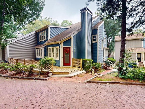 2nd image of 1821 Falls Church Rd