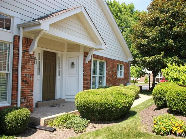 14632 Amberleigh Hill Ct, Chesterfield, MO 63017