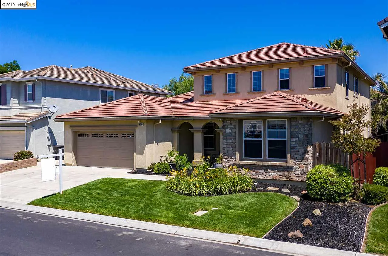 6209 Crystal Springs Cir photo 1