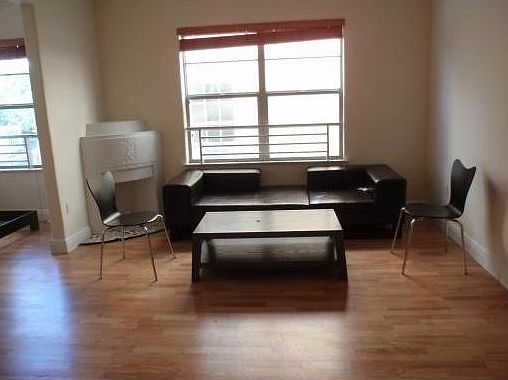 2nd image of 936 Pennsylvania Ave APT 104