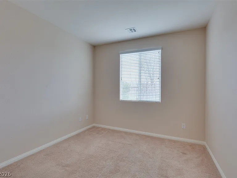 85 Avenza Dr — Photo 12
