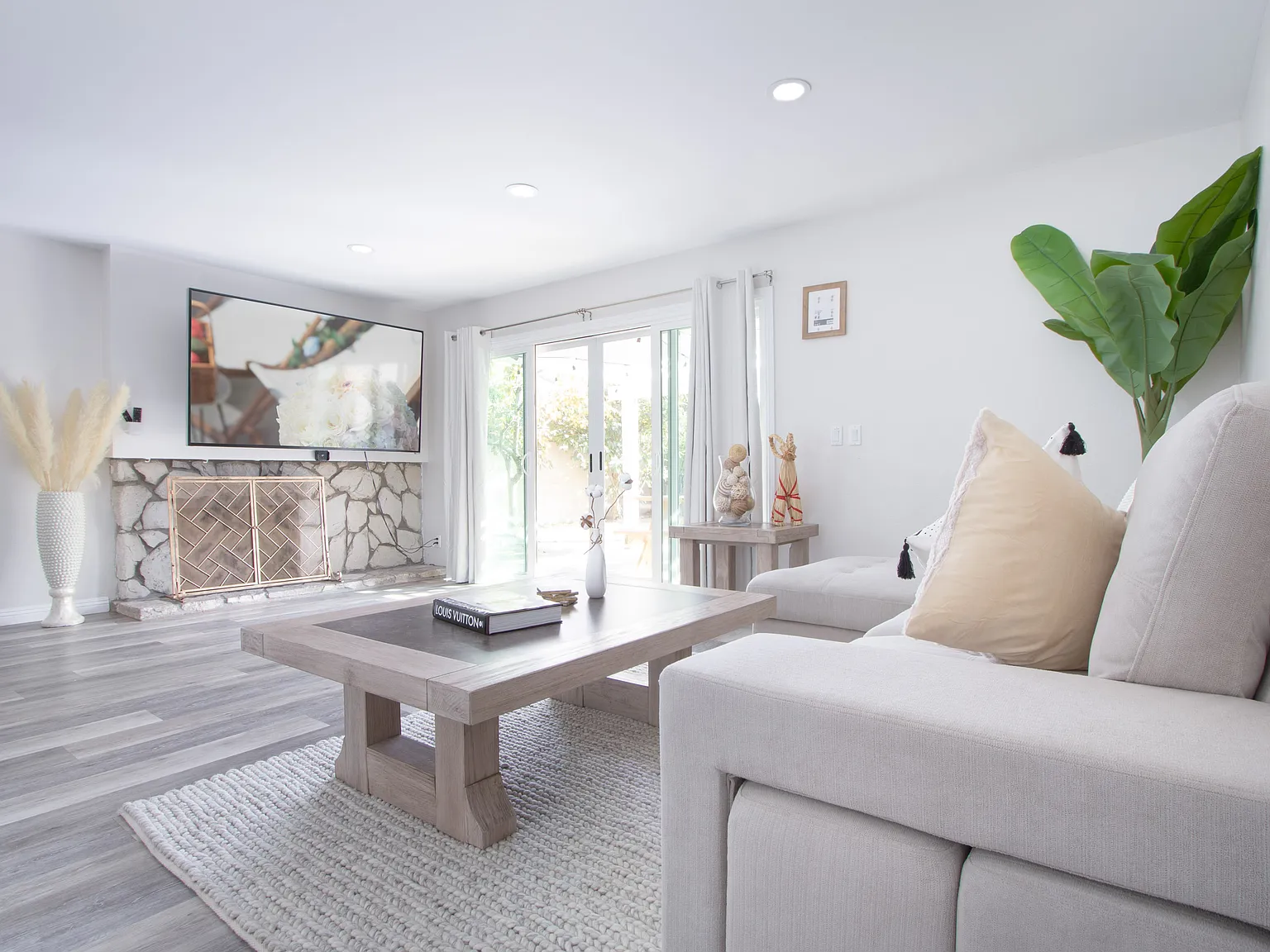 9922 Cheshire Ave — Photo 3