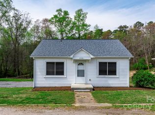 2160 Enon Rd, Morganton, NC 28655