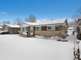 15220 Ridgeway Ave, Midlothian, IL 60445