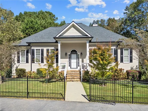 1880 Mayfield Rd, Alpharetta, GA 30009