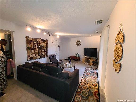 4th image of 149 Fountain St Unit 14