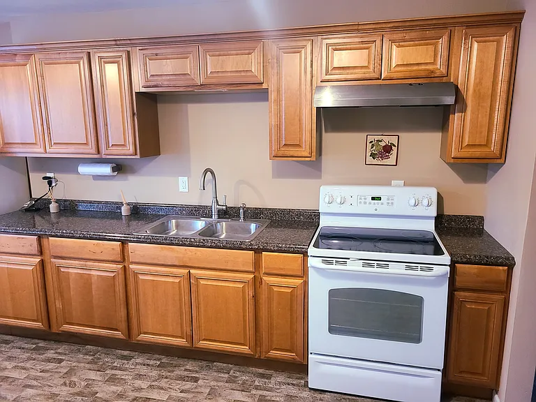 4038 W Green Tree Rd — Photo 5