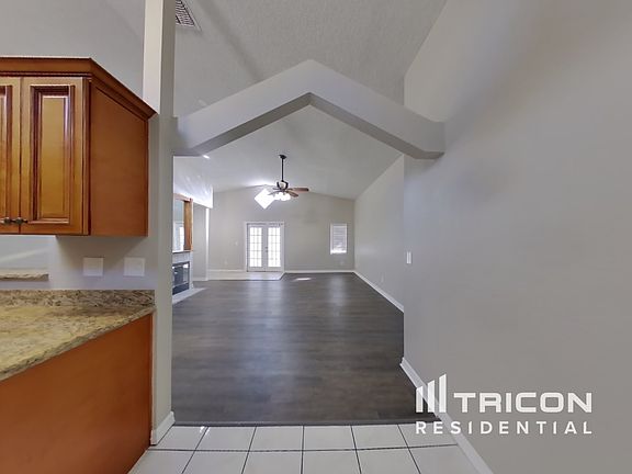 4th image of 11111 Cherrywood Ln