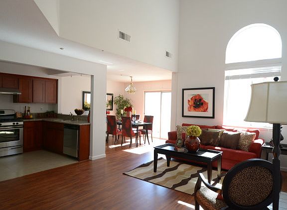 2nd image of 6933 Rodling Dr Unit E