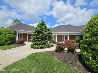 8411 Elsie Ct, Louisville, KY 40228