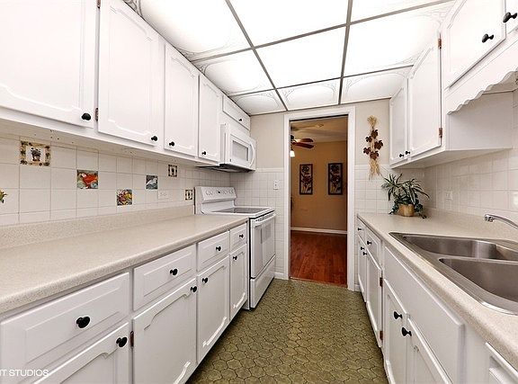 5th image of 5540 Walnut Ave APT 24AA