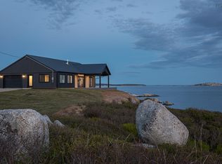 24 Indian Point Rd, Propsect Village, NS B3T 2B2