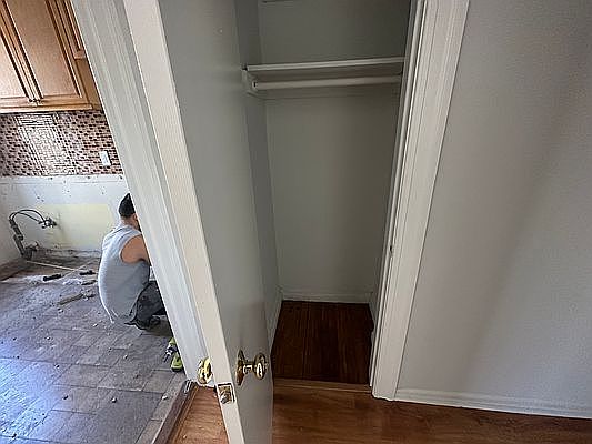 5th image of 7 Woodruff Ave APT D4