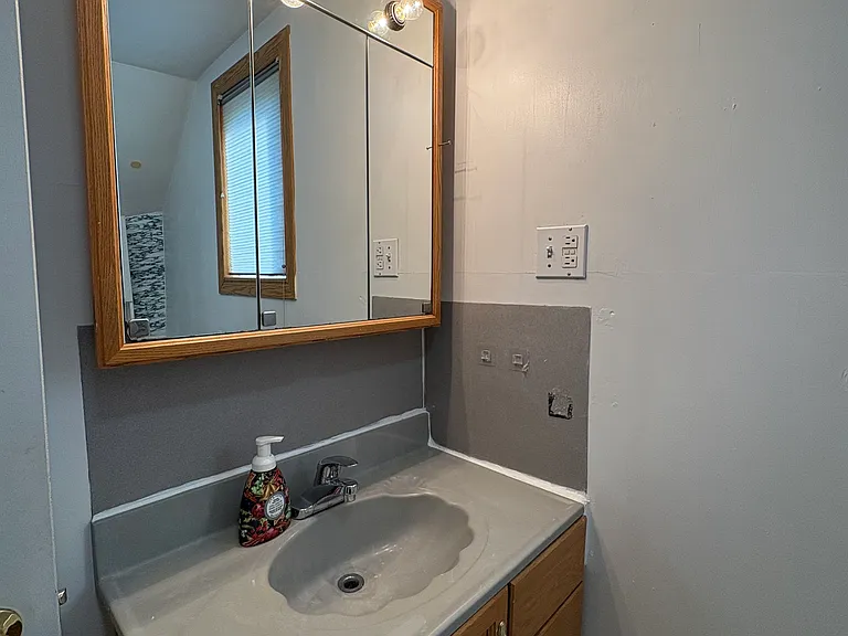 290 Blake St — Photo 7