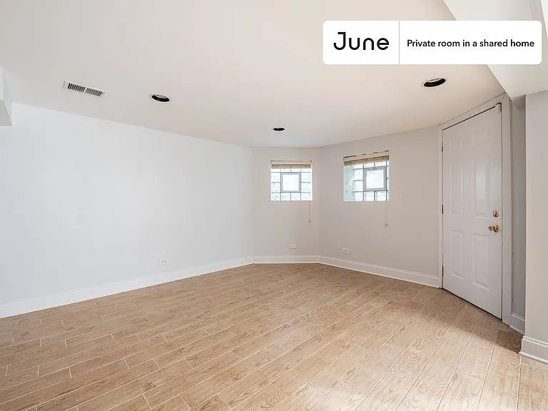 3020 N Sawyer Ave #C — Photo 14