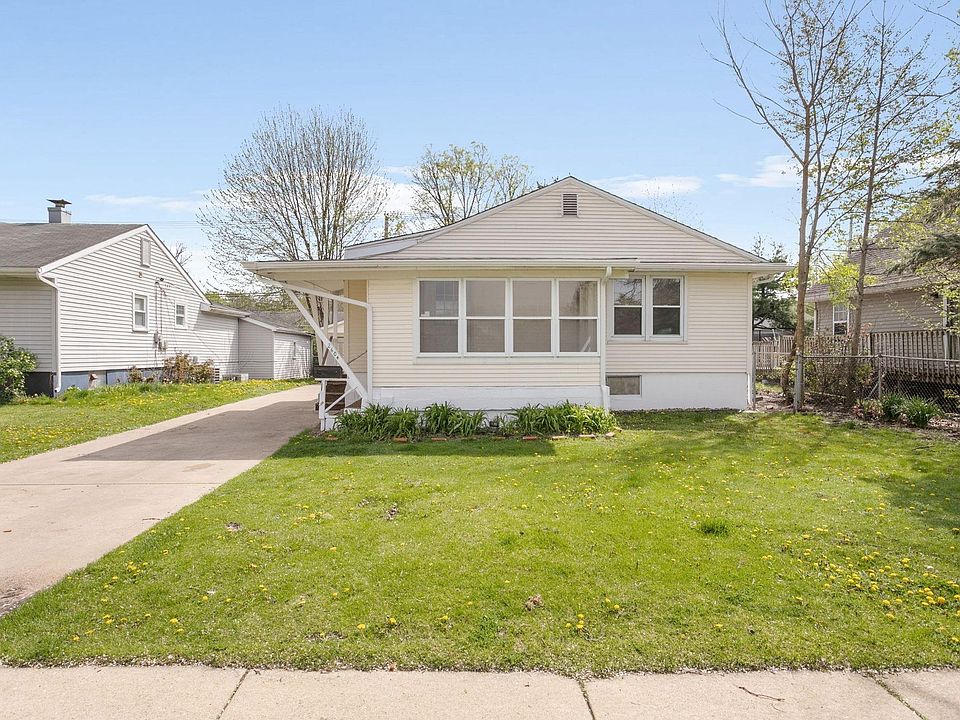1st image of 2604 Normandy Dr