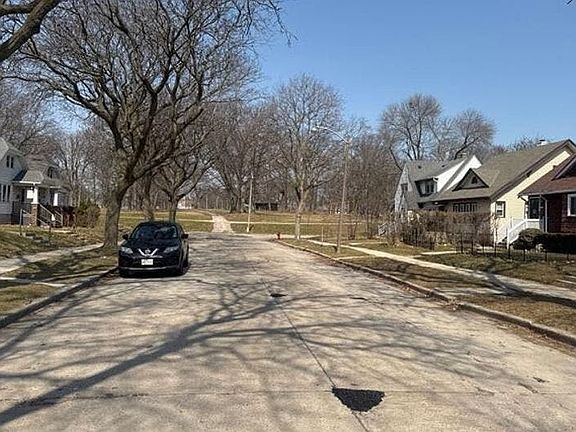 4th image of 5357 N 34th St