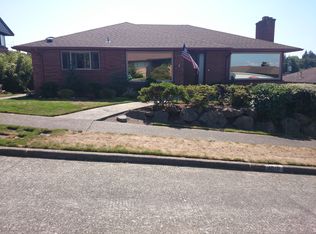 4019 SW Henderson St, Seattle, WA 98136