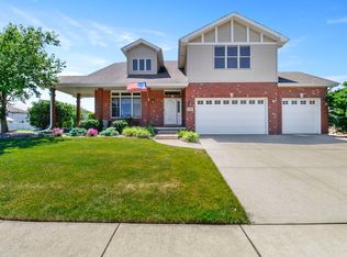 7310 Jeffrey St, Schererville, IN 46375