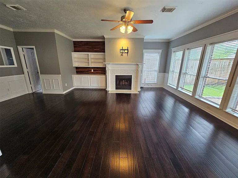 15015 Dawnbrook Dr — Photo 10