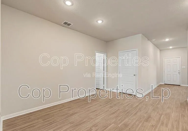5103 Topaz Bnd — Photo 7