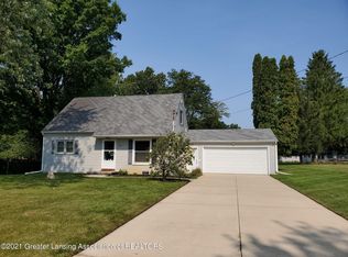 1713 Yorkleigh Dr, Lansing, MI 48906