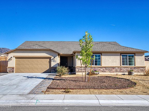 2nd image of 576 Pine Creek Cir