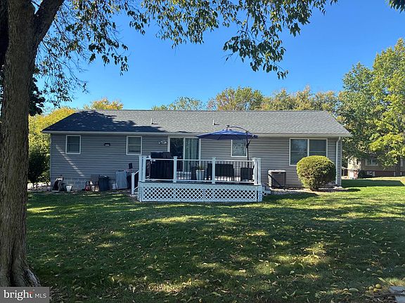 5th image of 11890 Village Heights Dr