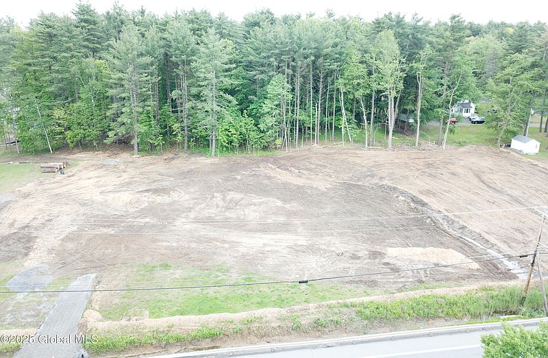 4th image of 5115 Western Turnpike