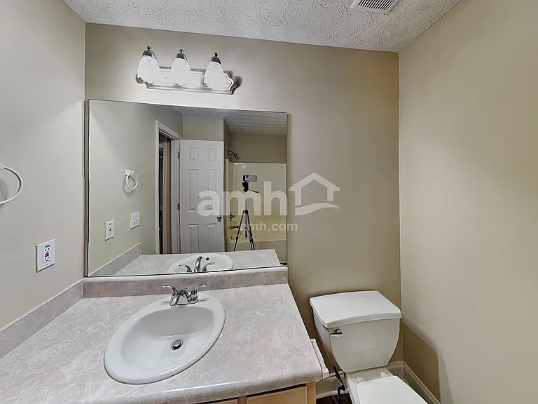 887 Kendall Park Dr — Photo 12