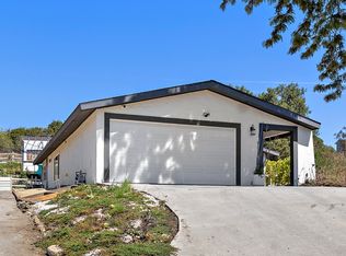 1548 Rice Canyon Rd, Fallbrook, CA 92028