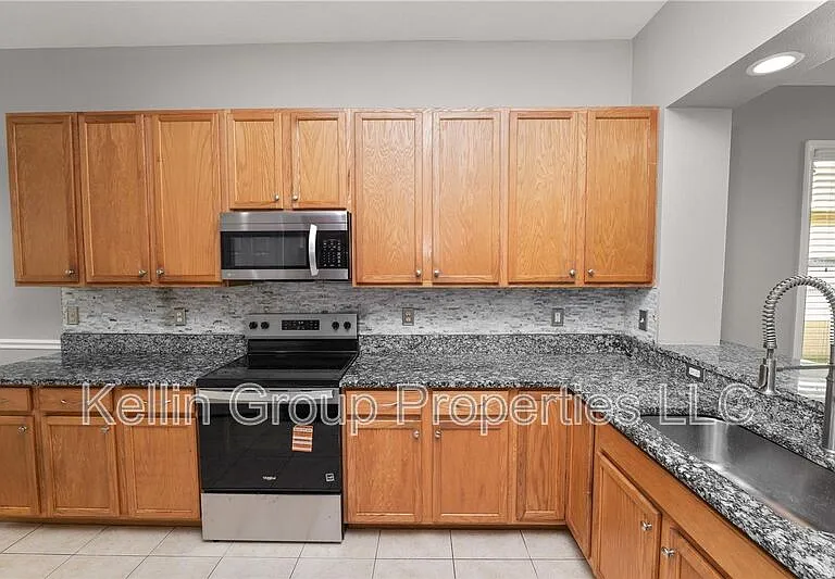 30816 Pumpkin Ridge Dr — Photo 5