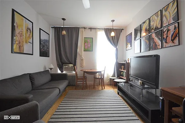 Rented by Citi Habitats | media 22