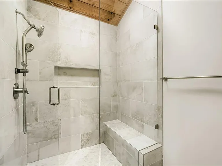 570 Idlewood Dr NW — Photo 16