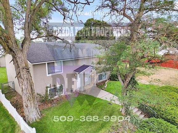 4th image of 1418 E Crown Ave #1420