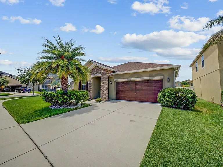 11729 Winterset Cove Dr — Photo 1