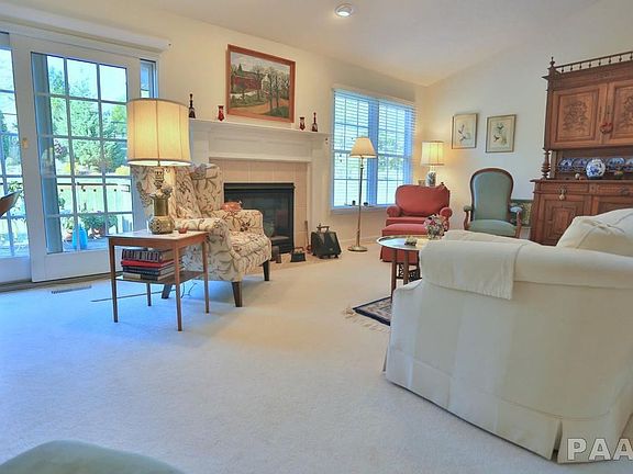 5th image of 1917 W Willow Crest Dr