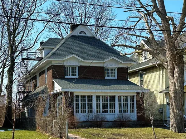 1703 Park St, Syracuse, NY 13208