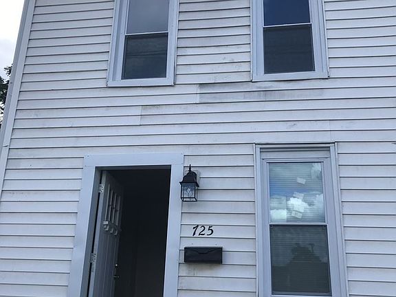 2nd image of 725 Washington Ave