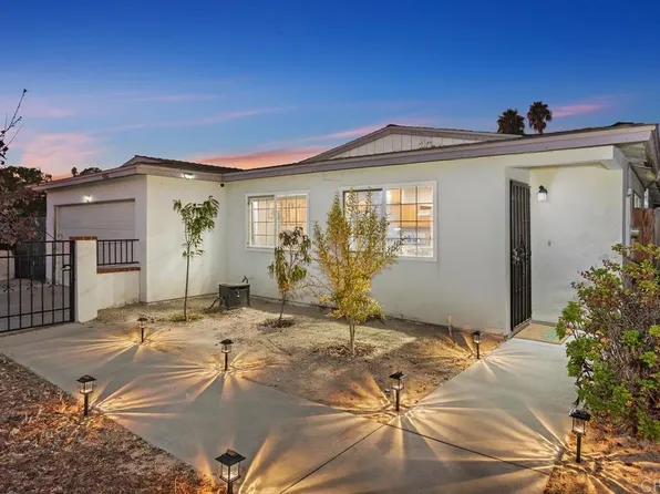 4062 Lewis St, Oceanside, CA 92056