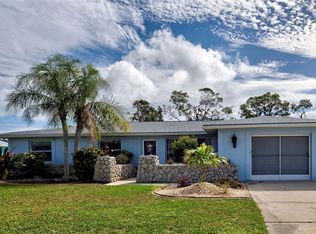 17 Oakland Hills Ct, Rotonda West, FL 33947