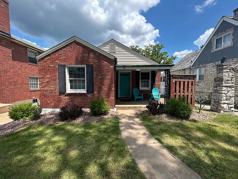 7521 Hoover Ave — Photo 1