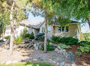 11273 Kingsborough Trl, Cottage Grove, MN 55016