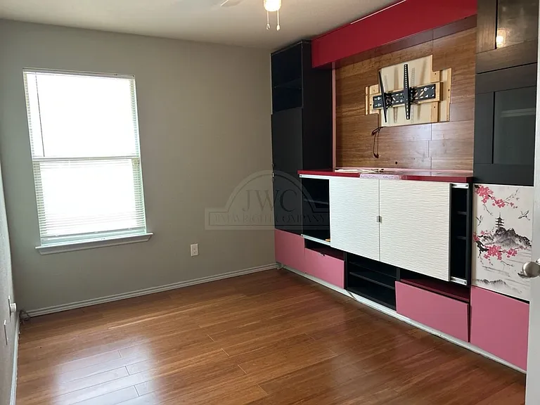 6405 Clear Brook Dr — Photo 14