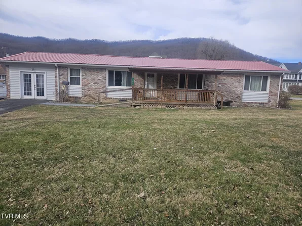 205 Wood Ave W, Big Stone Gap, VA 24219
