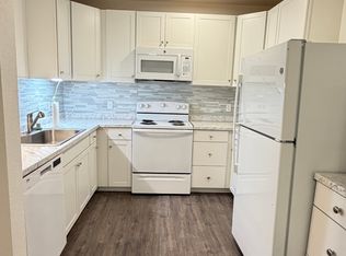 2000 Carpenter Ln #2, Redding, CA 96002
